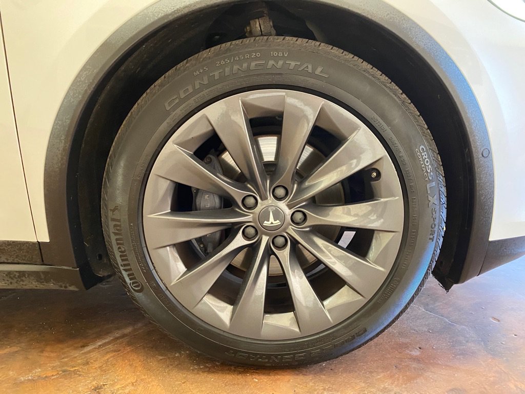 Used 2018 Tesla Model X AWD/4WD image 10