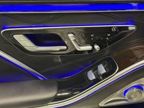 Used 2023 Mercedes-Benz Maybach S 680 4MATIC image 82