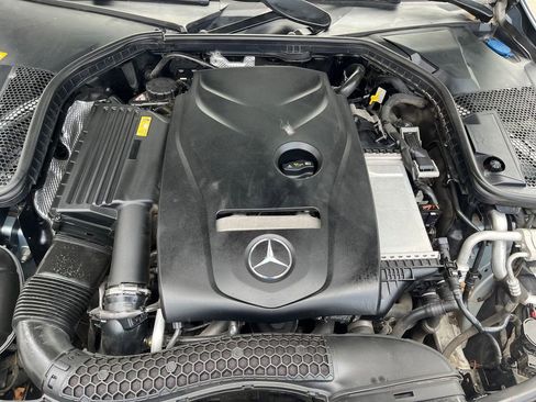 Used 2016 Mercedes-Benz C 300 4MATIC Sedan image 26