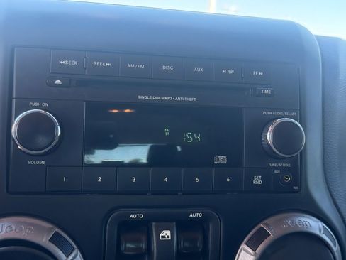 Used 2014 Jeep Wrangler Sport w/ Quick Order Package 24S image 19