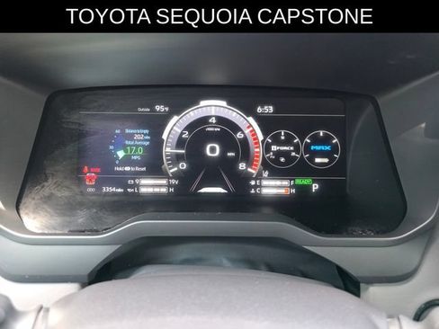 Used 2026 Toyota Sequoia Capstone AWD/4WD image 32