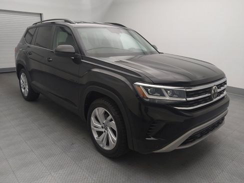 Used 2021 Volkswagen Atlas SE w/ Towing Package FWD image 13