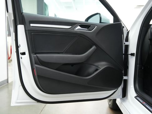 Used 2016 Audi A3 1.8T Premium image 21