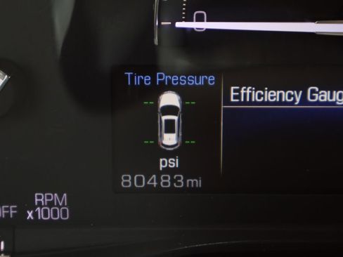 Used 2018 Cadillac XT5 FWD image 14