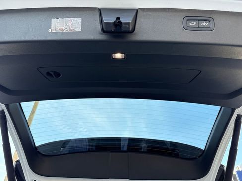 New 2026 Volvo XC90 T8 Plus image 22