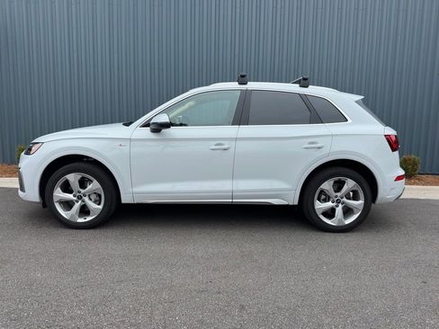 Used 2024 Audi Q5 2.0T Premium Plus image 3
