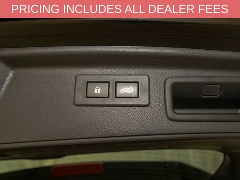 Used 2022 Subaru Forester Touring w/ Popular Package #3 AWD/4WD image 6