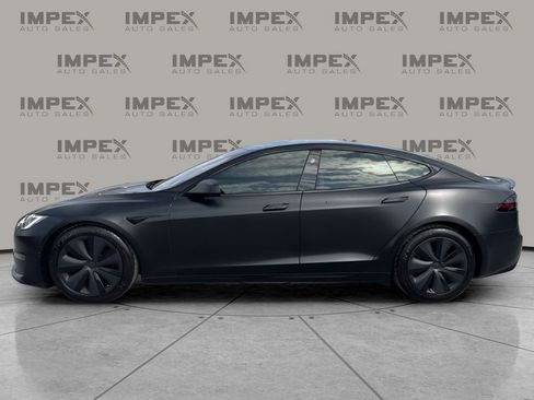 Used 2022 Tesla Model S image 2