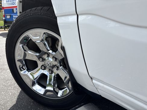 Used 2022 RAM 1500 Big Horn w/ Level 1 Safety Group image 12