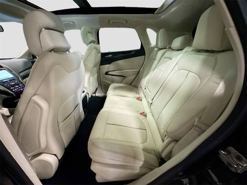 Used 2016 Lincoln MKC Black Label w/ Lincoln MKC Climate Package image 28