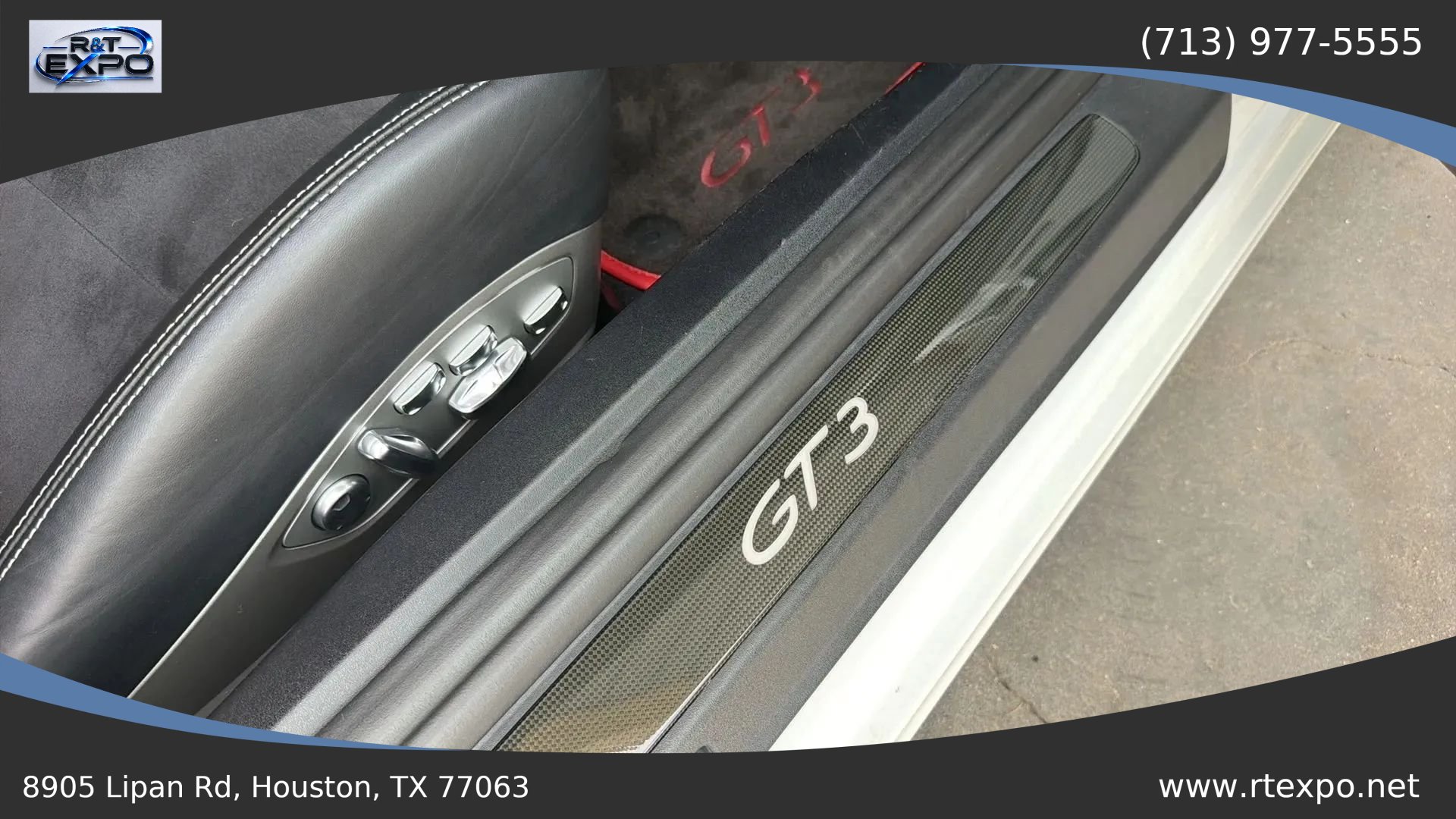 Used 2014 Porsche 911 GT3 w/ Carbon Interior Package RWD image 31