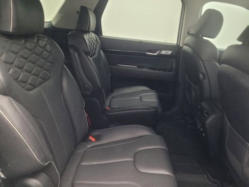 Used 2021 Hyundai Palisade Limited FWD image 19