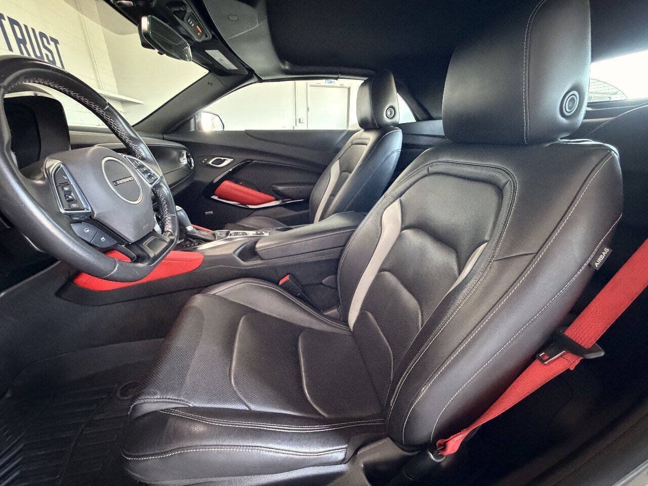 Used 2022 Chevrolet Camaro LT w/ Redline Edition RWD image 16