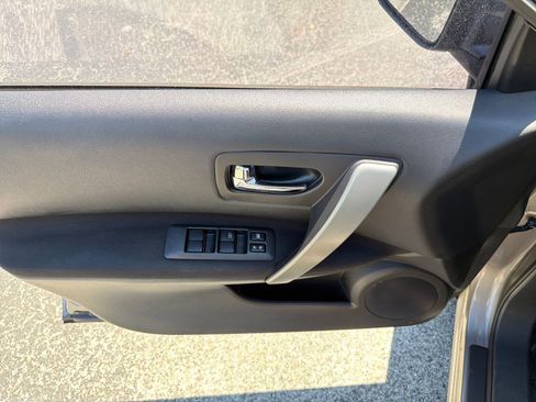 Used 2012 Nissan Rogue S w/ Special Edition Pkg image 19