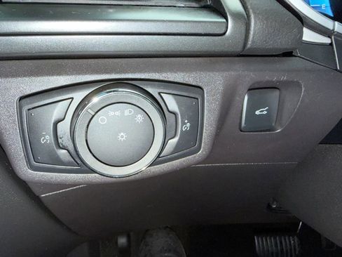 Used 2016 Ford Fusion SE image 19