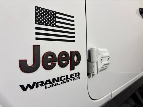 Used 2020 Jeep Wrangler Unlimited Rubicon AWD/4WD image 10