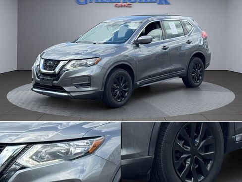 Used 2018 Nissan Rogue S image 12