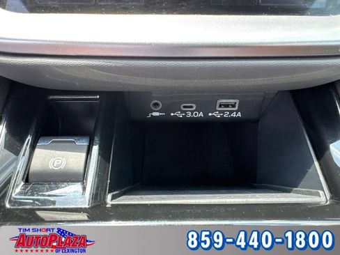 Used 2024 Subaru Outback Onyx Edition AWD/4WD image 25