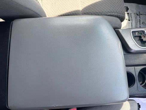 Used 2012 Toyota Tundra 4x4 CrewMax w/ TRD Off-Road Pkg image 7
