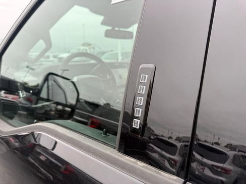 New 2026 Ford F250 Platinum AWD/4WD image 12