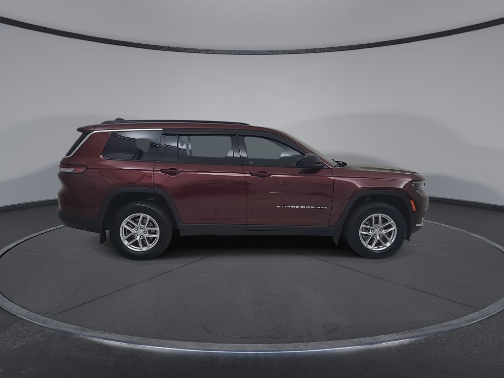 Certified 2025 Jeep Grand Cherokee L Laredo w/ Luxury Tech Group I AWD/4WD image 19
