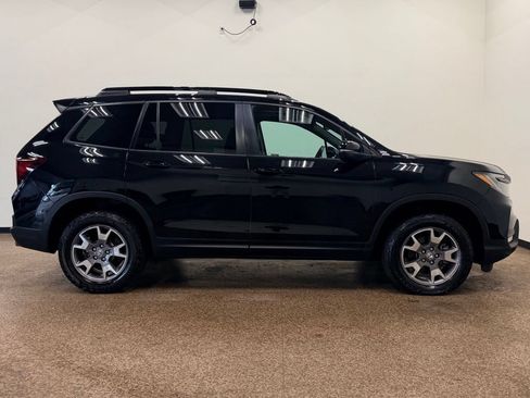 Used 2023 Honda Passport TrailSport image 7