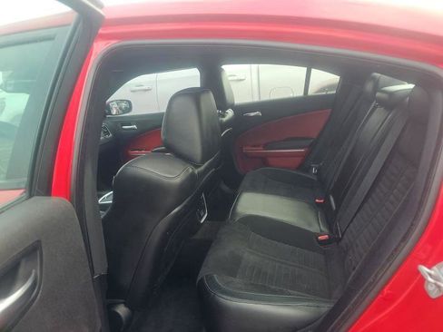 Used 2016 Dodge Charger R/T Scat Pack w/ Technology Group image 14