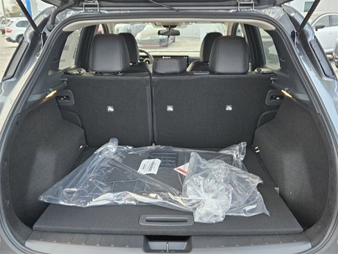 New 2026 Nissan Kicks SR image 11