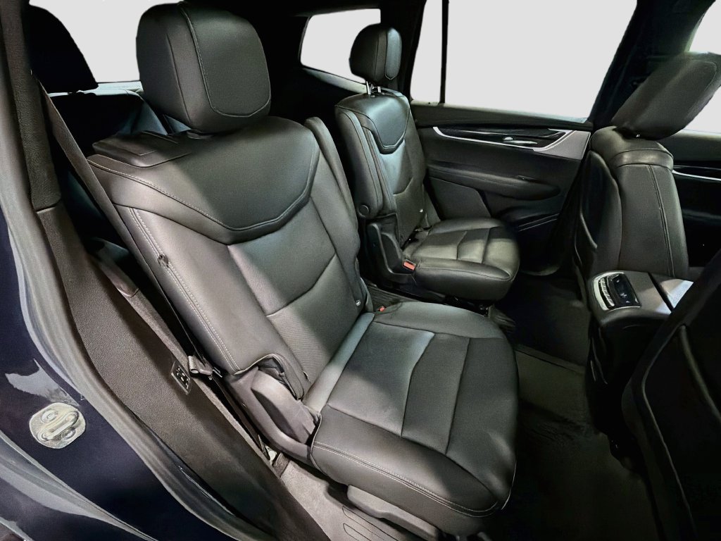 Used 2024 Cadillac XT6 Premium Luxury w/ LPO, Floor Liner Package AWD/4WD image 30
