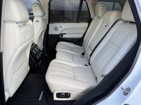 Used 2017 Land Rover Range Rover HSE AWD/4WD image 15