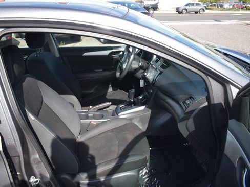 Used 2019 Nissan Sentra S w/ Exterior Package image 13
