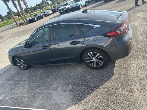 Used 2023 Honda Civic LX image 6