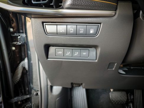 Used 2025 MAZDA CX-70 Plug-In Hybrid w/ Premium Pkg image 33