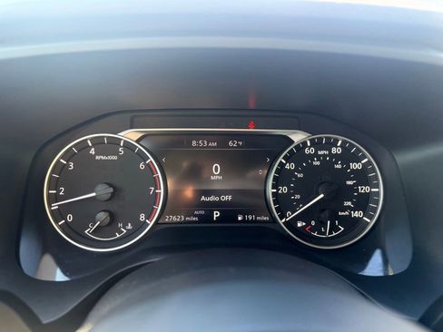 Used 2023 Nissan Rogue S image 15