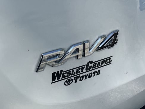 Used 2015 Toyota RAV4 Limited w/ Technology Package FWD image 11