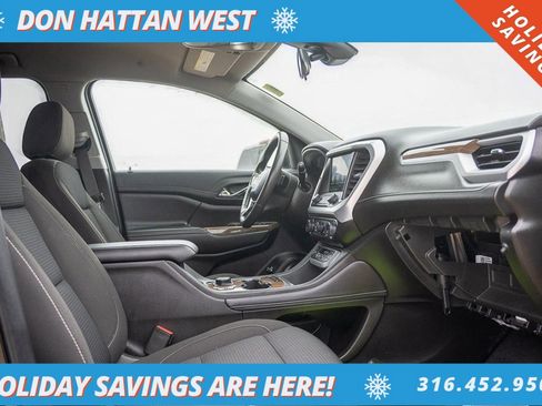 Used 2023 GMC Acadia SLE w/ Elevation Edition image 25