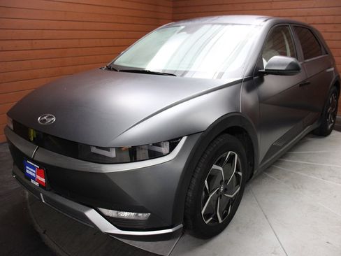 Used 2023 Hyundai Ioniq 5 SEL w/ Cargo Package image 5