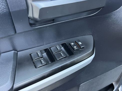 Used 2020 Toyota Tundra SR5 image 20