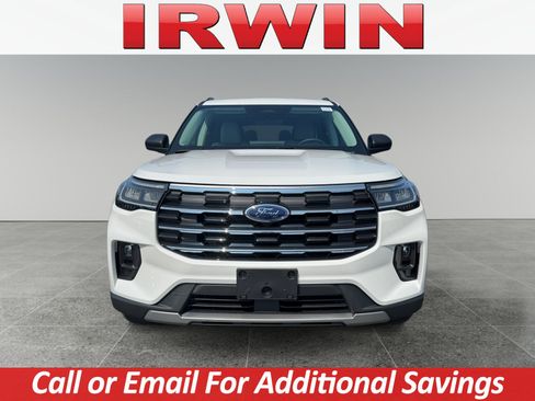 New 2025 Ford Explorer Active w/ Active Comfort Package image 8