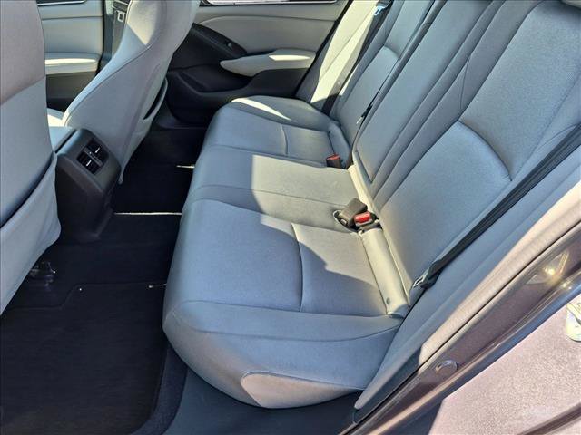 Used 2019 Honda Accord EX image 18