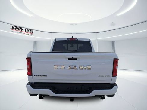 New 2026 RAM 1500 Laramie w/ Laramie Preferred Package AWD/4WD image 4