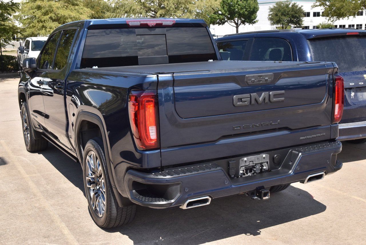 Used 2023 GMC Sierra 1500 Denali w/ Technology Package AWD/4WD image 8