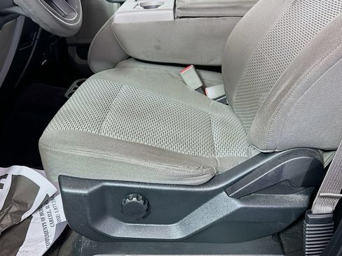 Used 2016 Ford F150 XLT AWD/4WD image 20