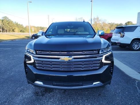 Used 2021 Chevrolet Tahoe Premier w/ Premium Package image 4