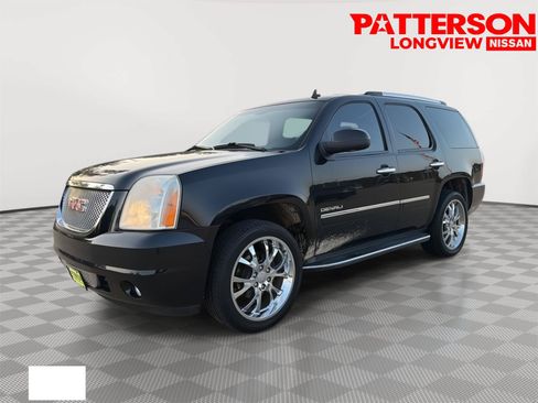 Used 2012 GMC Yukon Denali RWD image 4