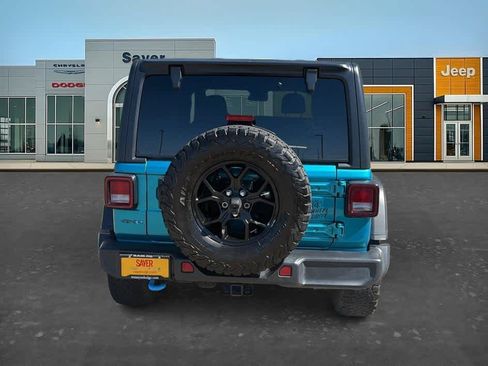 Used 2024 Jeep Wrangler Unlimited AWD/4WD image 6