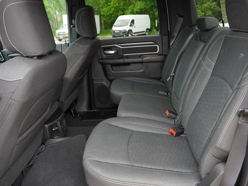 Certified 2026 RAM 2500 Big Horn AWD/4WD image 18