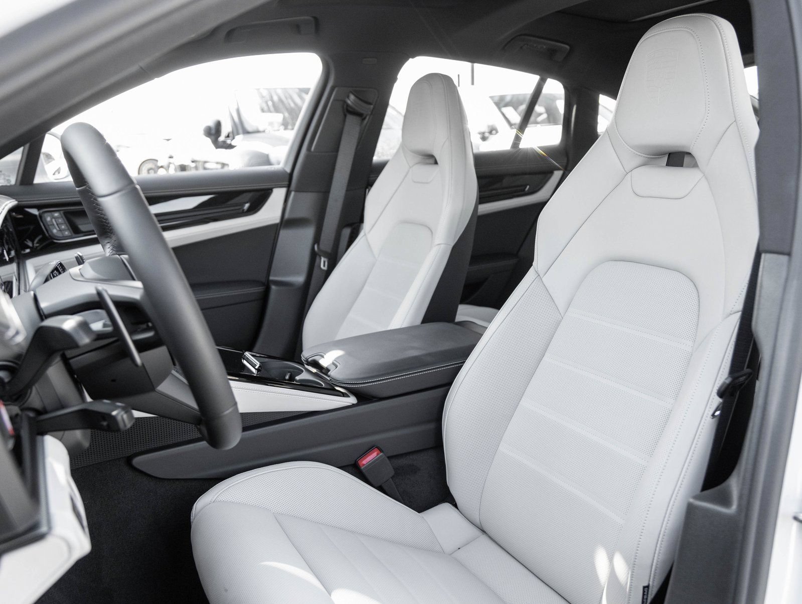 New 2026 Porsche Panamera 4 AWD/4WD image 5