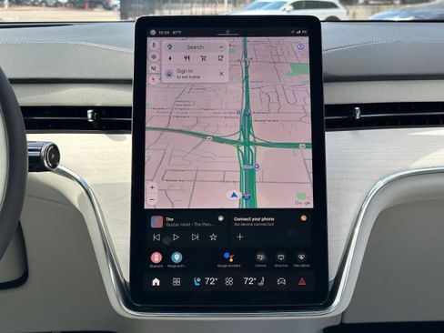 New 2025 Volvo EX90 Plus image 14