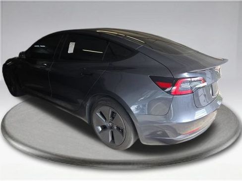 Used 2023 Tesla Model 3 Standard Range RWD image 9